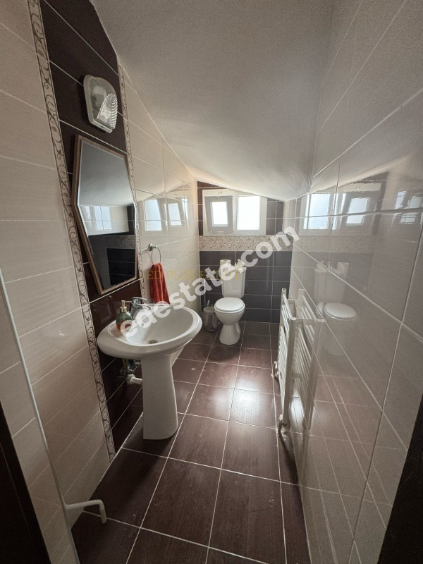 Girne Boğaz Bölgesinde Satılık 3+1 VİLLA 