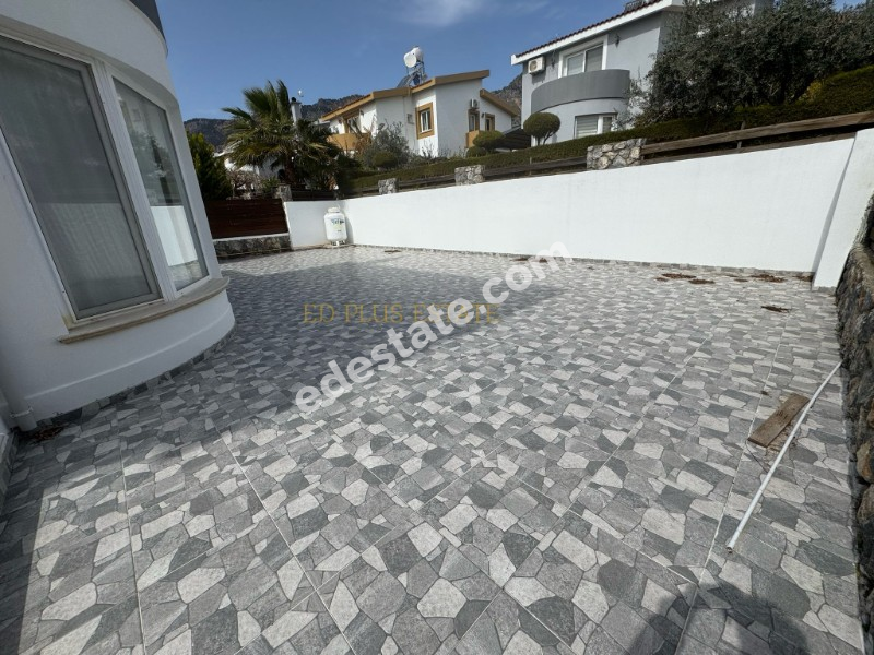 Girne Boğaz Bölgesinde Satılık 3+1 VİLLA 