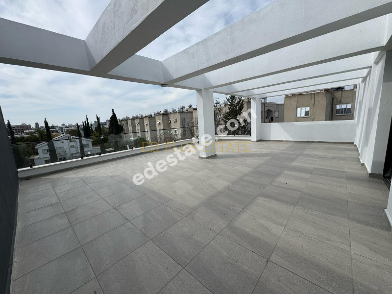 Lefkoşa Taşkınköy'de İlk Evim Kredisine Uygun Geniş Teraslı Satılık 2+1 YENİ Penthouse