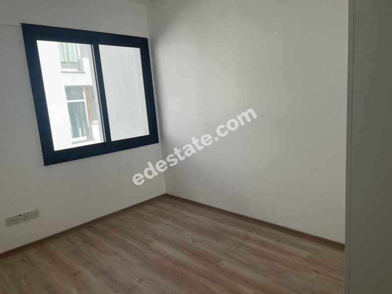 Lefkoşa Yenikent Bölgesinde KDV ve TRAFOSU ÖDENMİŞ 2+1 Satılık SIFIR DAİRE