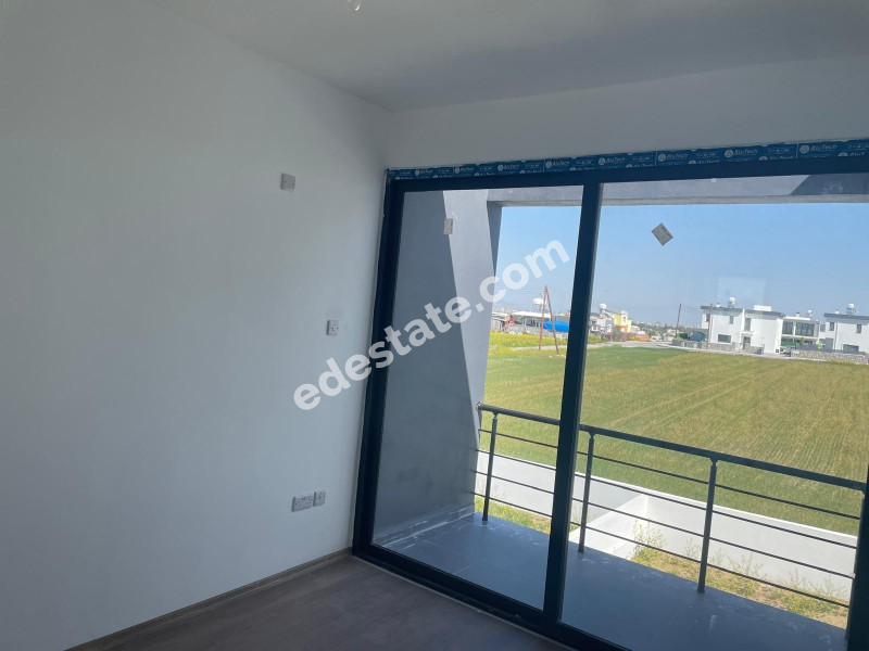 Lefkoşa Alayköy Bölgesinde SATILIK 4+1 SIFIR VİLLA - Araç Takası Kabul Edilir
