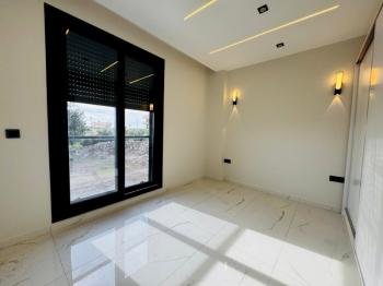 Didim'de Satılık Tam Müstakil Villa