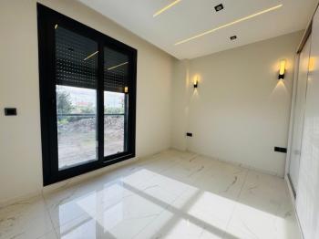 Didim'de Satılık Tam Müstakil Villa