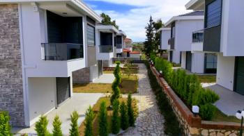 Didim Sağturda Satılık Site İçi Villalar