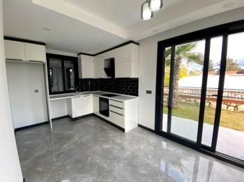 Didim Sağturda Satılık Site İçi Villalar