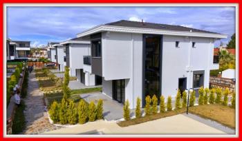 Didim Sağturda Satılık Site İçi Villalar