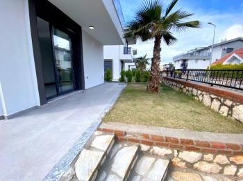 Didim Sağturda Satılık Site İçi Villalar