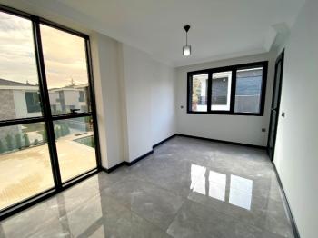 Didim Sağturda Satılık Site İçi Villalar