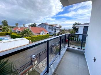 Didim Sağturda Satılık Site İçi Villalar