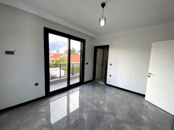 Didim Sağturda Satılık Site İçi Villalar