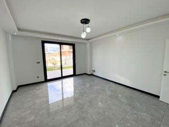 Didim'de Ayrı Mutfaklı Satılık Villa
