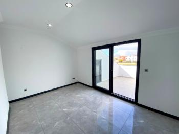 Didim'de Ayrı Mutfaklı Satılık Villa