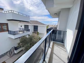 Didim'de Ayrı Mutfaklı Satılık Villa