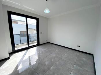 Didim'de Ayrı Mutfaklı Satılık Villa