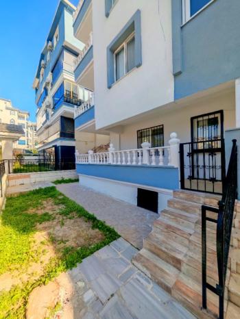 Didimde Satılık Daire | 2+1, Bahçeli, Yüksek Giriş