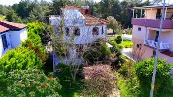 Didim'de Denize 300 Metre Mesafede Satılık Yazlık
