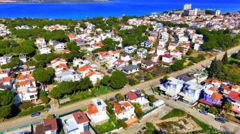 Didim'de Denize 300 Metre Mesafede Satılık Yazlık