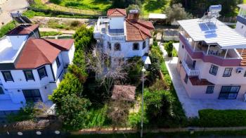 Didim'de Denize 300 Metre Mesafede Satılık Yazlık