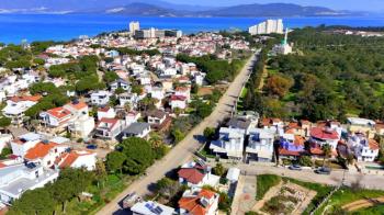 Didim'de Denize 300 Metre Mesafede Satılık Yazlık