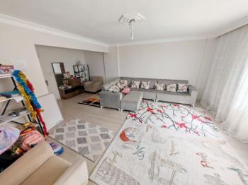 Didim Efeler Mahallesi'nde Satılık Deniz Manzaralı 3+1 Daire