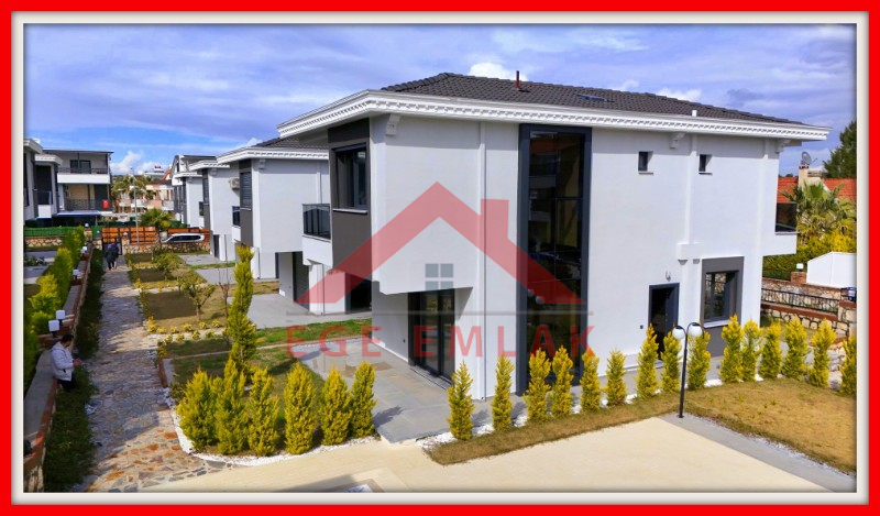 Didim Sağturda Satılık Site İçi Villalar