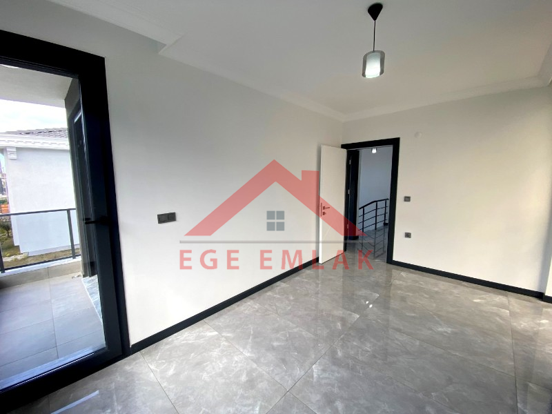 Didim Sağturda Satılık Site İçi Villalar