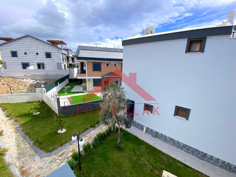 Didim'de Ayrı Mutfaklı Satılık Villa