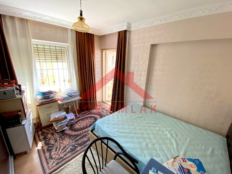 Didim'de Ayrı Mutfaklı 2+1 Satılık Daire