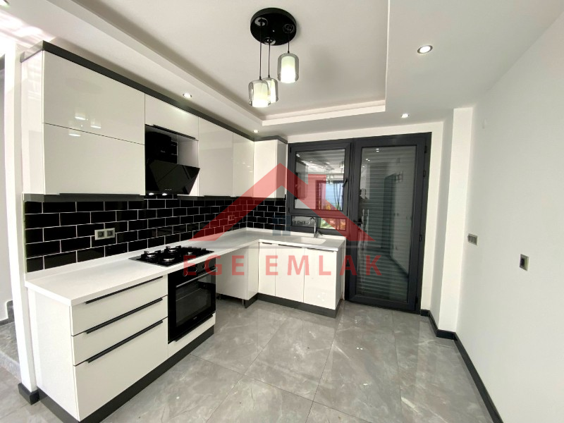 Didim'de Sİte İçerisinde Satılık Yazlık