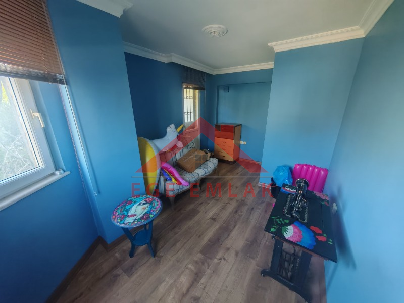 Didim'de Denize 300 Metre Mesafede Satılık Yazlık