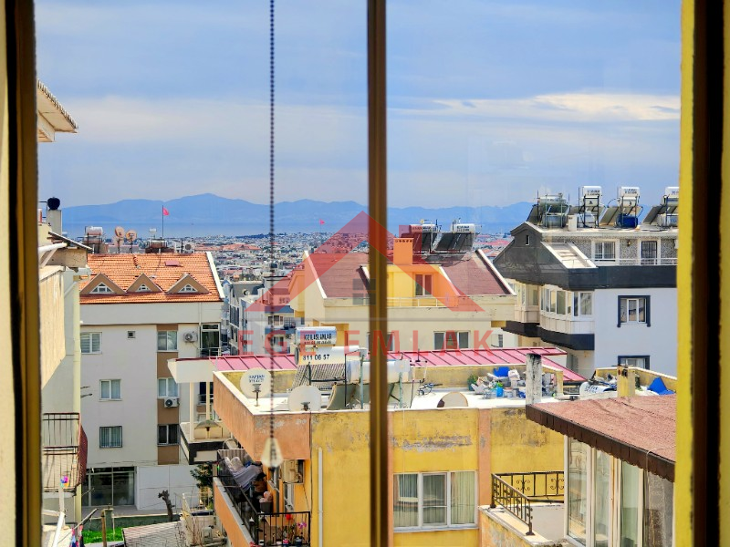 Didim Efeler Mahallesi'nde Satılık Deniz Manzaralı 3+1 Daire