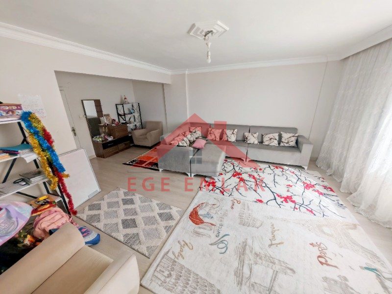 Didim Efeler Mahallesi'nde Satılık Deniz Manzaralı 3+1 Daire