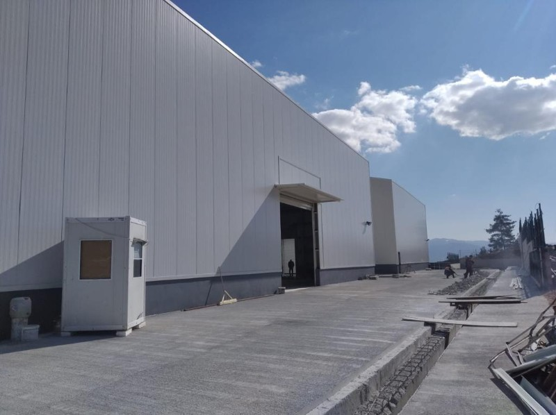 Ovaakça'da Otobana ve İstanbul yoluna Yakın 1.800 m2 Kiralık Depo