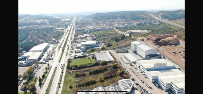 Ovaakça'da Otobana ve İstanbul yoluna Yakın 1.800 m2 Kiralık Depo