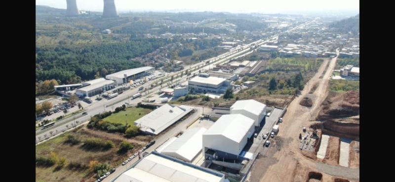 Ovaakça\\\\\\\\\\\\\\\'da Otobana ve İstanbul yoluna Yakın 1.800 m2 Kiralık Depo
