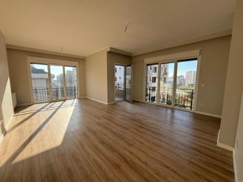 Erenköy Geniş 3+1 Net :110 m2