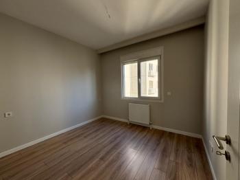 Erenköy Geniş 3+1 Net :110 m2