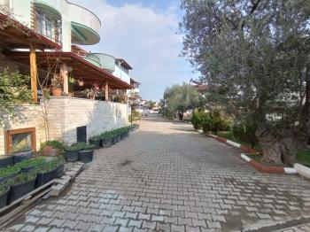 Altınoluk İlyada Sitesinde Dubleks Villa