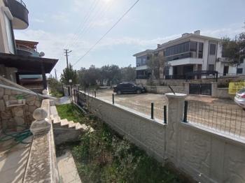 Altınoluk İlyada Sitesinde Dubleks Villa