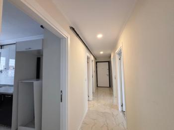Erenköy Ethemefendi cad Marmaray yanı Geniş 3+1 4 yaşında