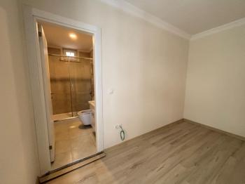 Erenköy Ethemefendi cad Marmaray yanı Geniş 3+1 4 yaşında