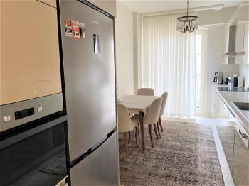 SİNPAŞ FİNANS ŞEHİRDE SATILIK 3+1 DAİRE