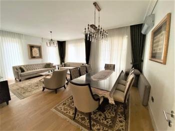 SİNPAŞ FİNANS ŞEHİRDE SATILIK 3+1 DAİRE