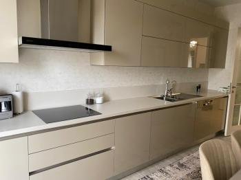 SİNPAŞ FİNANS ŞEHİRDE SATILIK 3+1 DAİRE