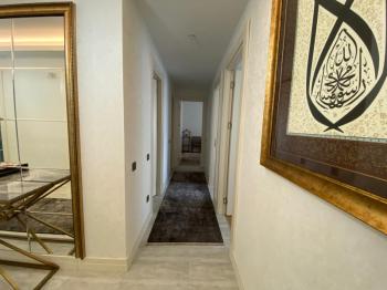 SİNPAŞ FİNANS ŞEHİRDE SATILIK 3+1 DAİRE
