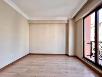 OZANLAR CAD. 7 YILLIK KAPALI OTOPARKLI GENİŞ 2+1 FIRSAT DAİRE