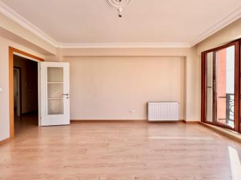 OZANLAR CAD. 7 YILLIK KAPALI OTOPARKLI GENİŞ 2+1 FIRSAT DAİRE