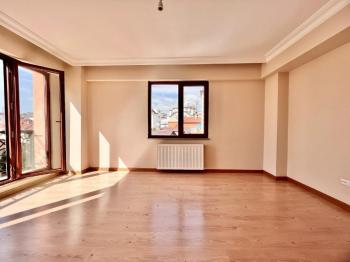 OZANLAR CAD. 7 YILLIK KAPALI OTOPARKLI GENİŞ 2+1 FIRSAT DAİRE