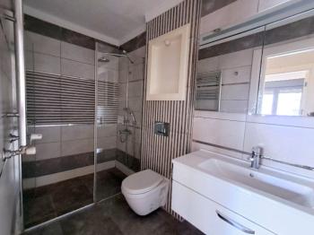C.BOSTAN'DA BAĞDAT CAD.NE 5.BİNA EB.BANYOLU BALKONLU 3+1 KİRALIK DAİRE