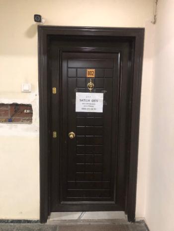 Konak’da 3odalı Ofis Satılık